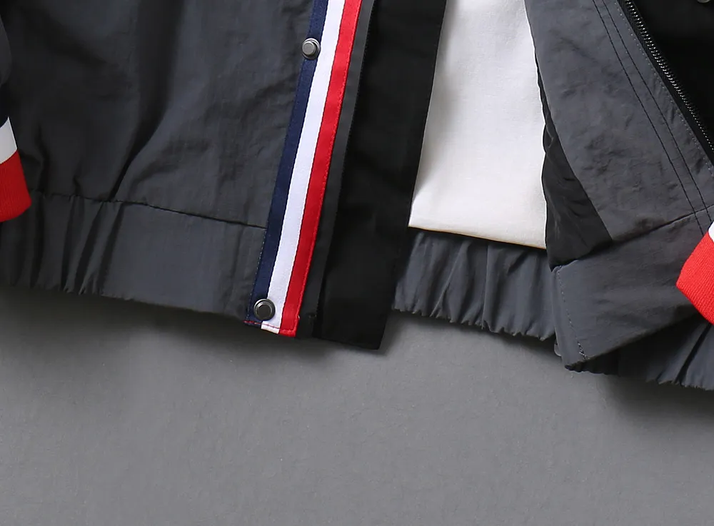 Same Style， ， 2026 New Arrival ， Original Premium Breathable ， ， ， Quality。 ， Sizes：M～3XL